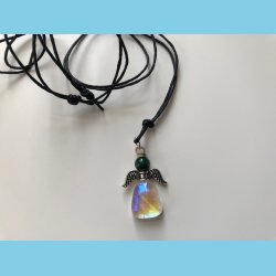 Engel Vedhng Malakit med ldersnor