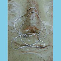 Let Femi Halskde 40 CM