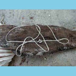 Let Femi Halskde 40 CM