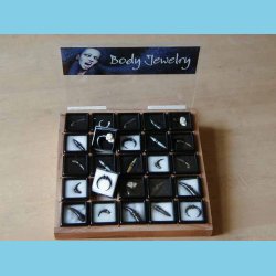 Display Intimsmykker 18