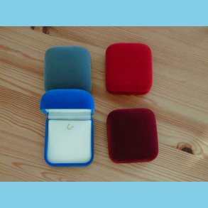 24 stk. Luksus smykkeske vedhng engros