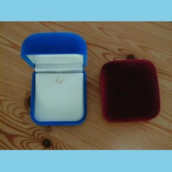 24 stk. Luksus smykke�ske vedh�ng engros