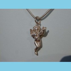 Amorine med guitaren