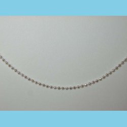 Feminin Perle Halsk�de 40 CM