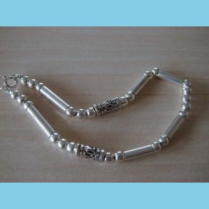 Slvarmbnd med Rr og Perler